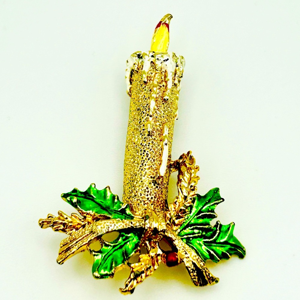Vintage Retro signed Gerry's Christmas Candle Holiday Holly & Berries Brooch Pin